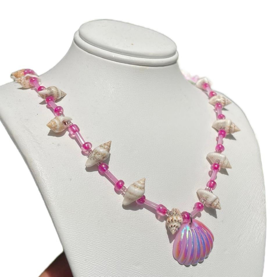 Shell Collection Pink Necklace
